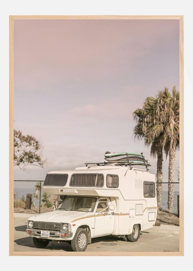 Vintage Camper Parked Poszter