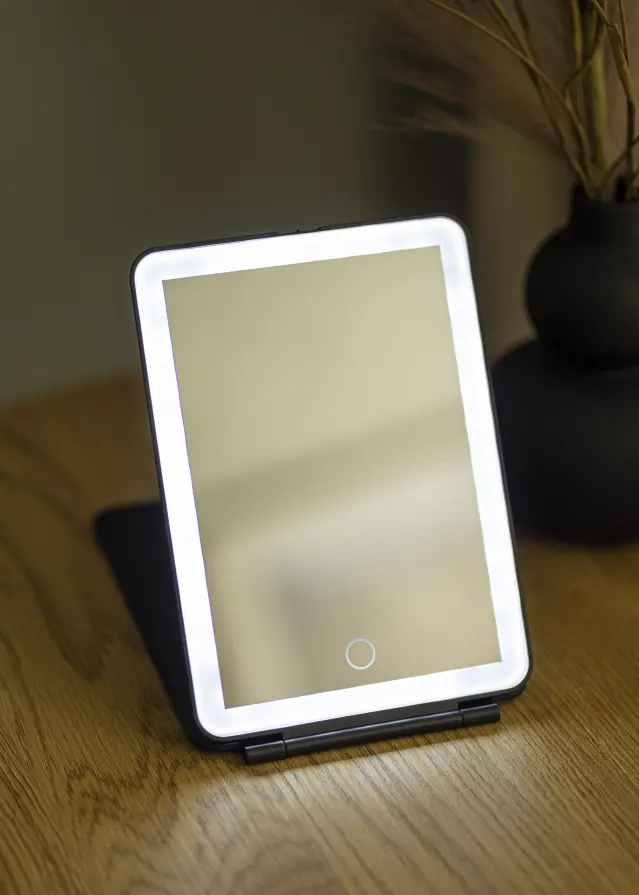 KAILA Sminktükör Travel LED Feltölthető Fekete 14x20 cm