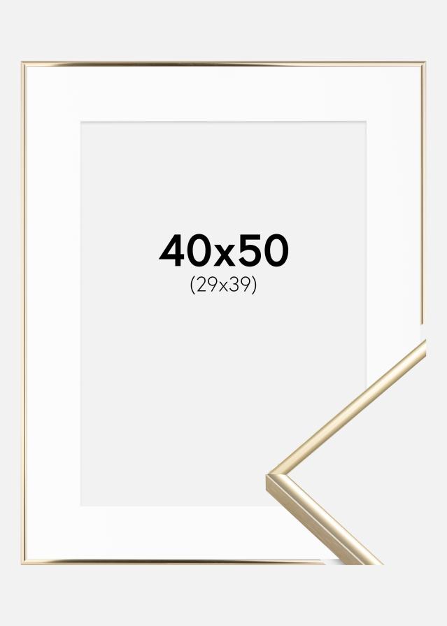 Keret Visby Csiszolt Arany 40x50 cm - Paszpartu Fehér 30x40 cm
