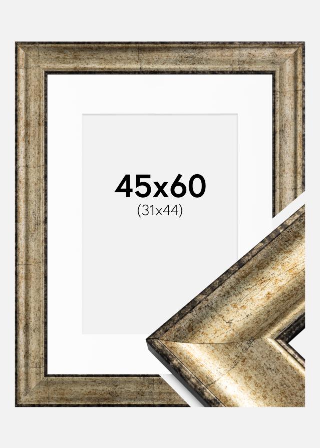 Keret Saltsjöbaden Antik arany 45x60 cm - Paszpartu Fehér 32x45 cm