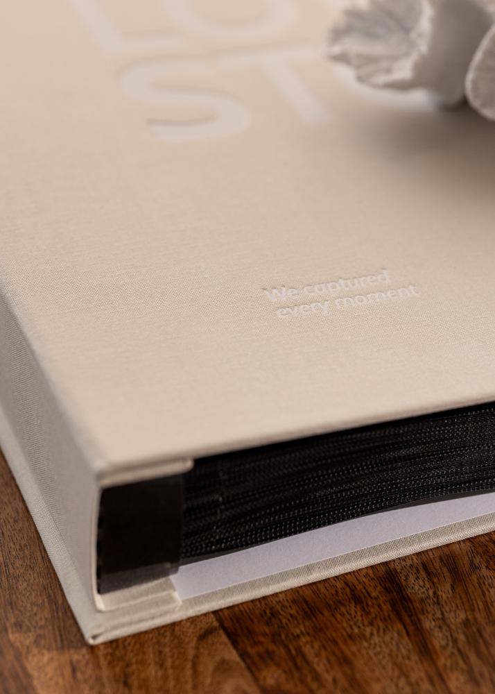 KAILA Fotóalbum OUR LOVE STORY Krém - 600 kép 10x15 cm-ben